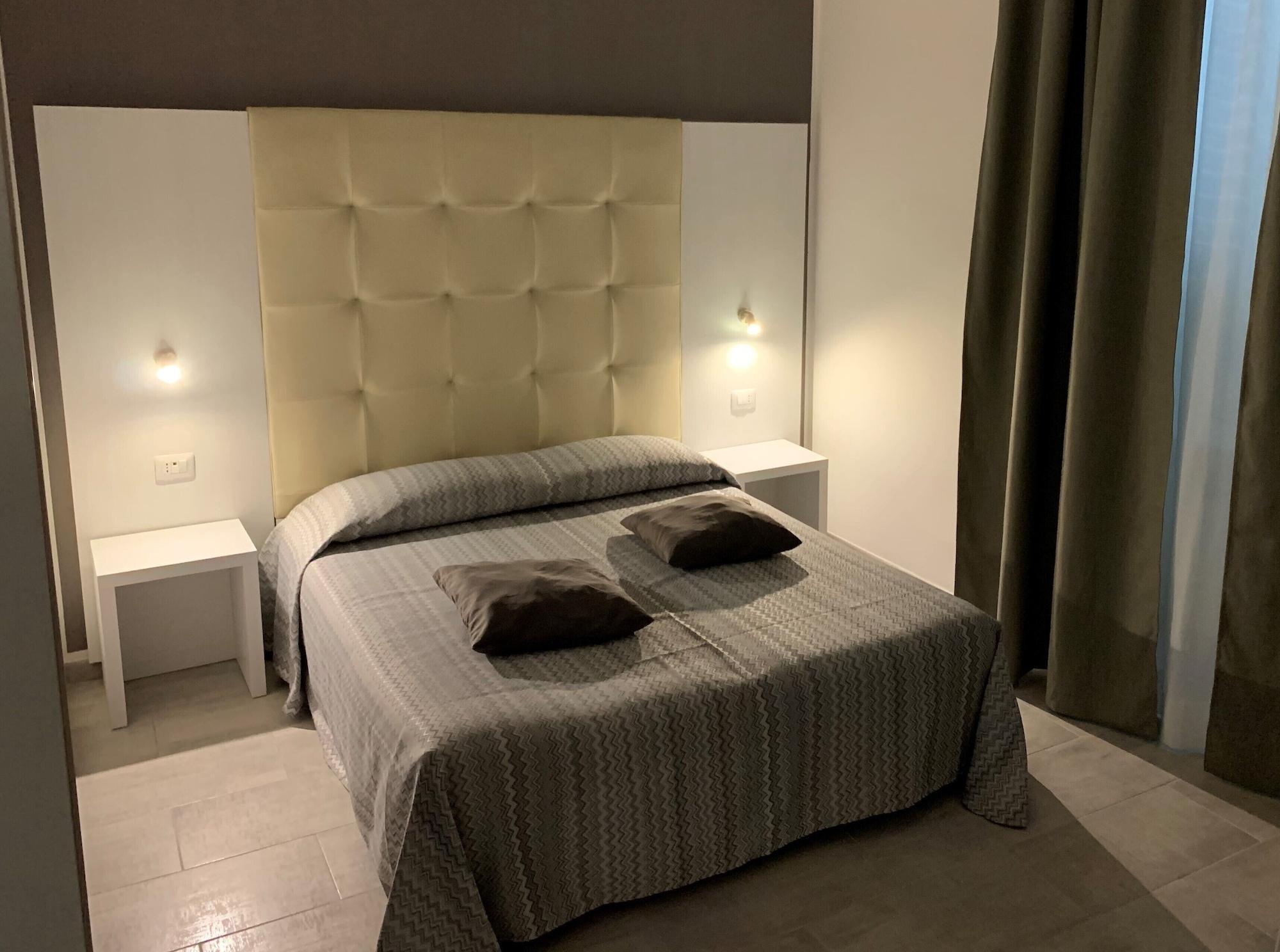 Hotel Assarotti Genova Esterno foto