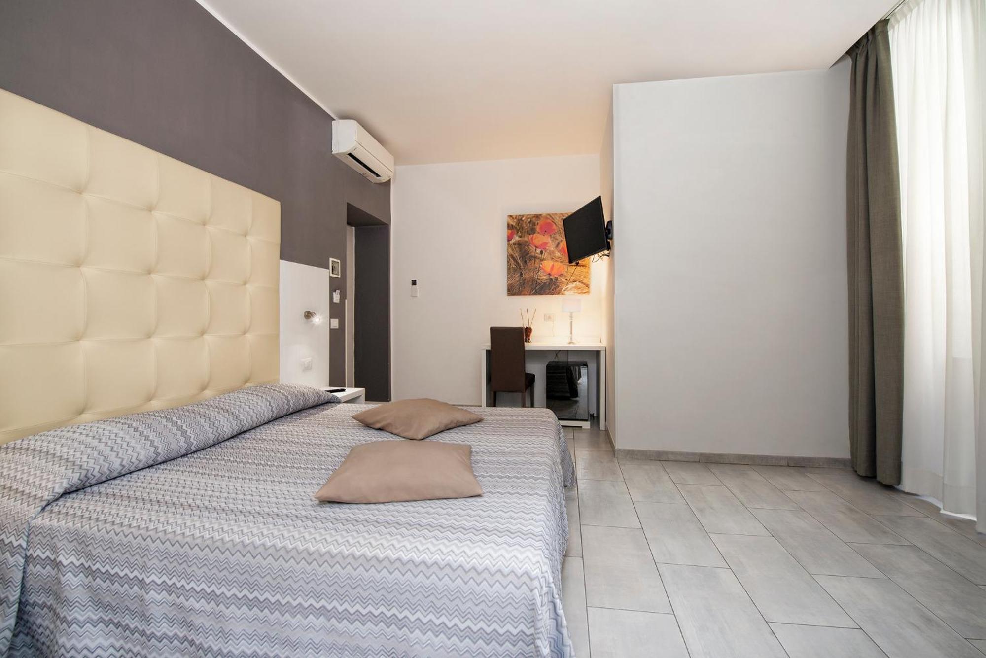 Hotel Assarotti Genova Esterno foto