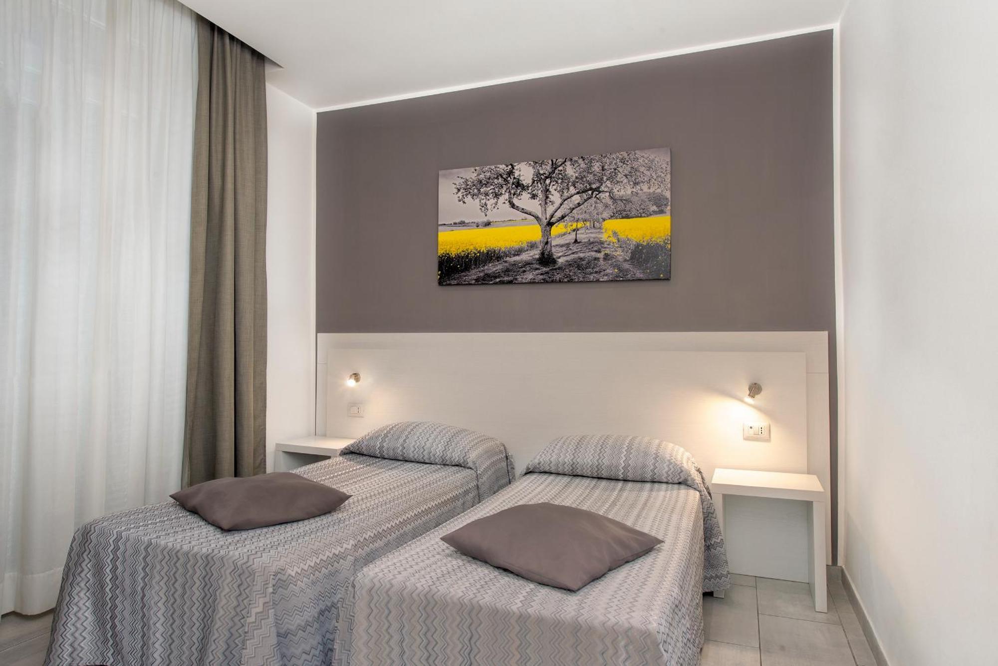 Hotel Assarotti Genova Esterno foto