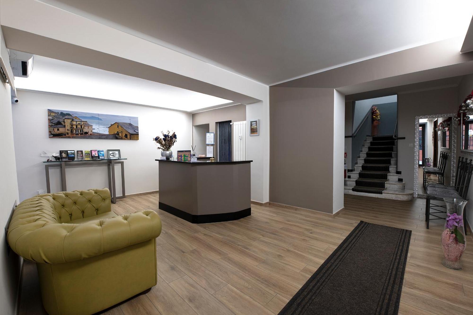 Hotel Assarotti Genova Esterno foto