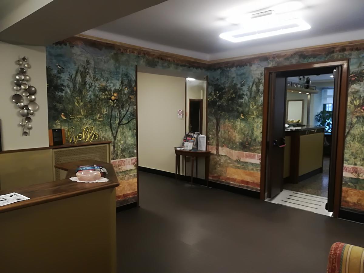 Hotel Assarotti Genova Esterno foto