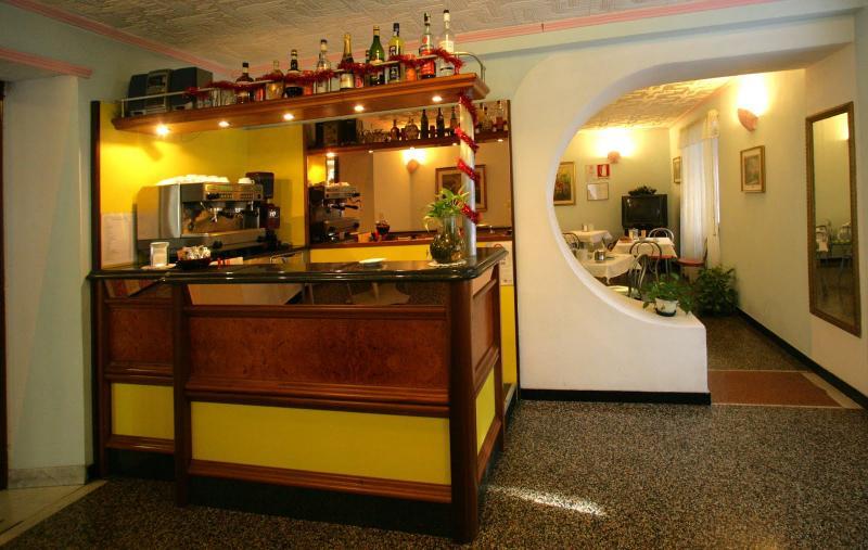 Hotel Assarotti Genova Esterno foto