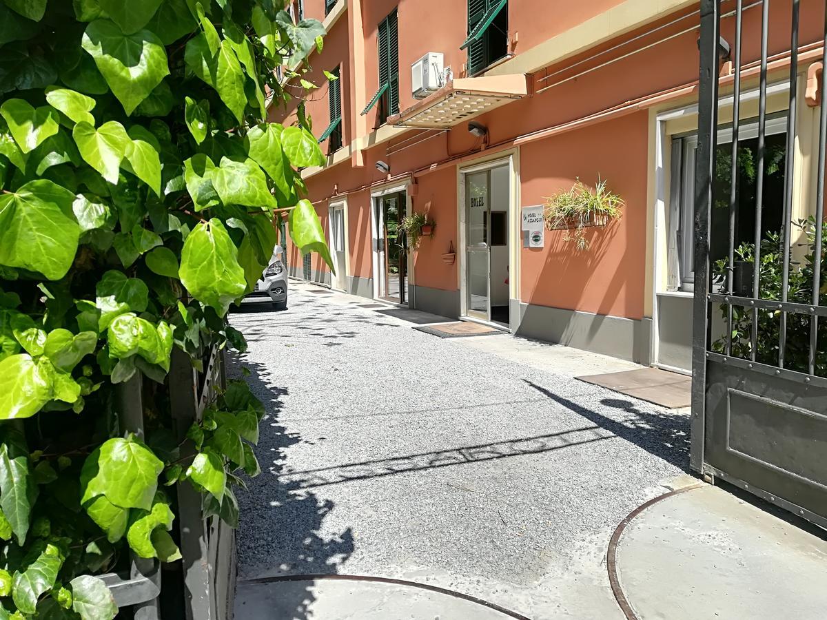 Hotel Assarotti Genova Esterno foto