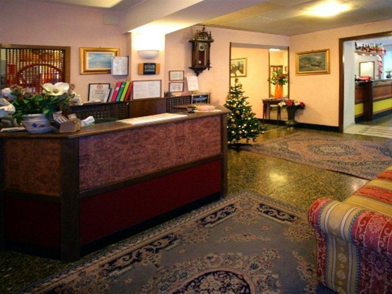 Hotel Assarotti Genova Esterno foto