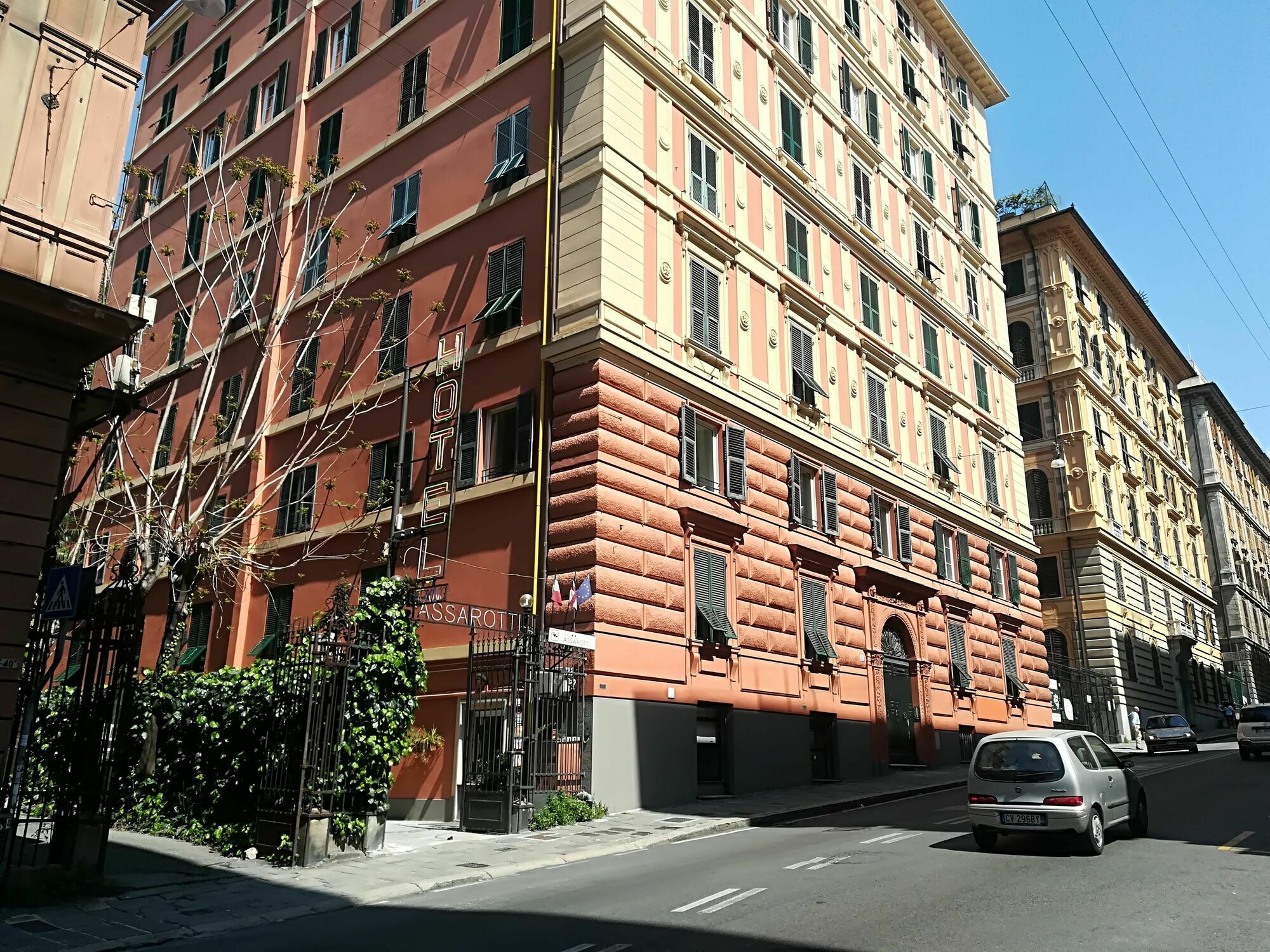 Hotel Assarotti Genova Esterno foto